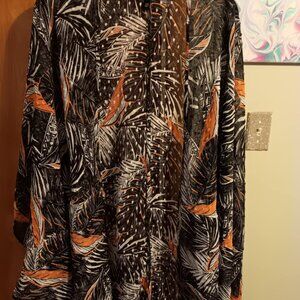 Torrid Tropical Print Kimono Size 5/6 Black Orange